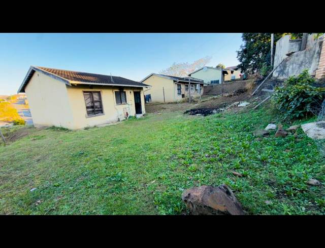2 BEDROOM HOUSE FOR SALE IN NEWLANDS EAST